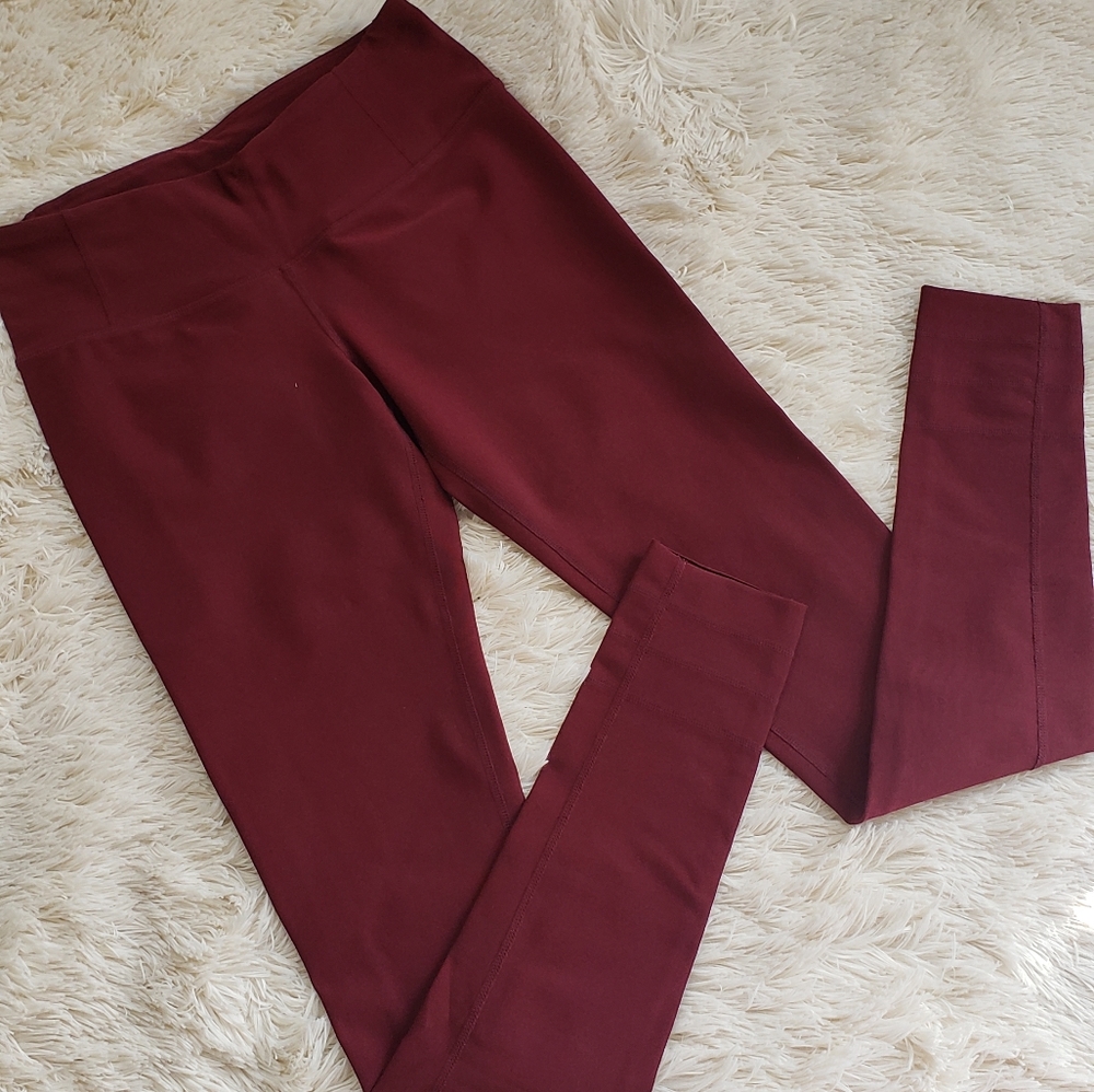 MPG Sport burgundy leggings